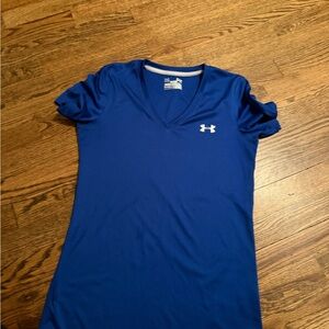 Under Armour Women's Blue V-Neck Short Sleeve Performance Tee